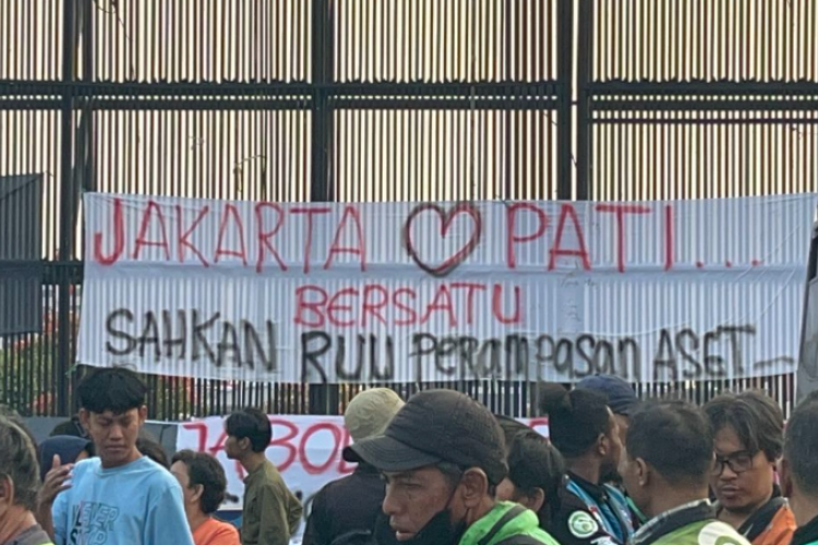 Aliansi Masyarakat Pati Bersatu Gelar Tenda Guna Unjuk Rasa 27 Agustus Mendatang, Polres Metro Siap Kawal