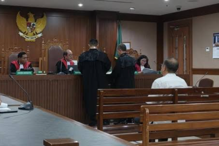 Ini Dia Delapan Terdakwa Kasus Dugaan Korupsi LPEI, Kini Ikuti Sidang Pembacaan Putusan di Pengadilan Tipikor PN Jakpus